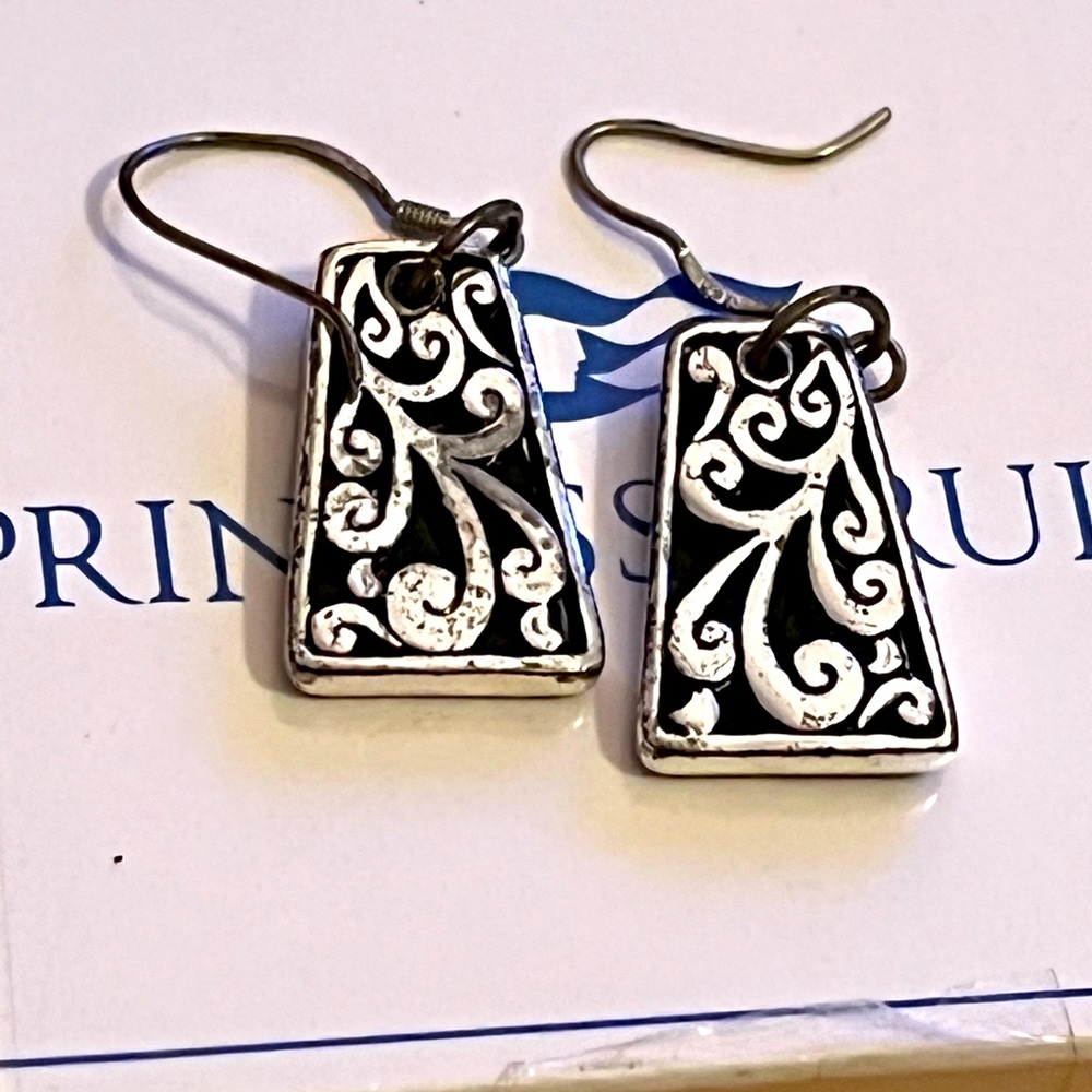 VINTAGE Black Onyx and Sterling Silver Earrings